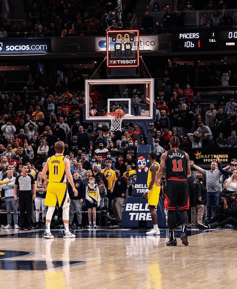 冲刺阶段尼斯绝杀压哨——中超节点到来，赛场秩序良好，控场能力受关注