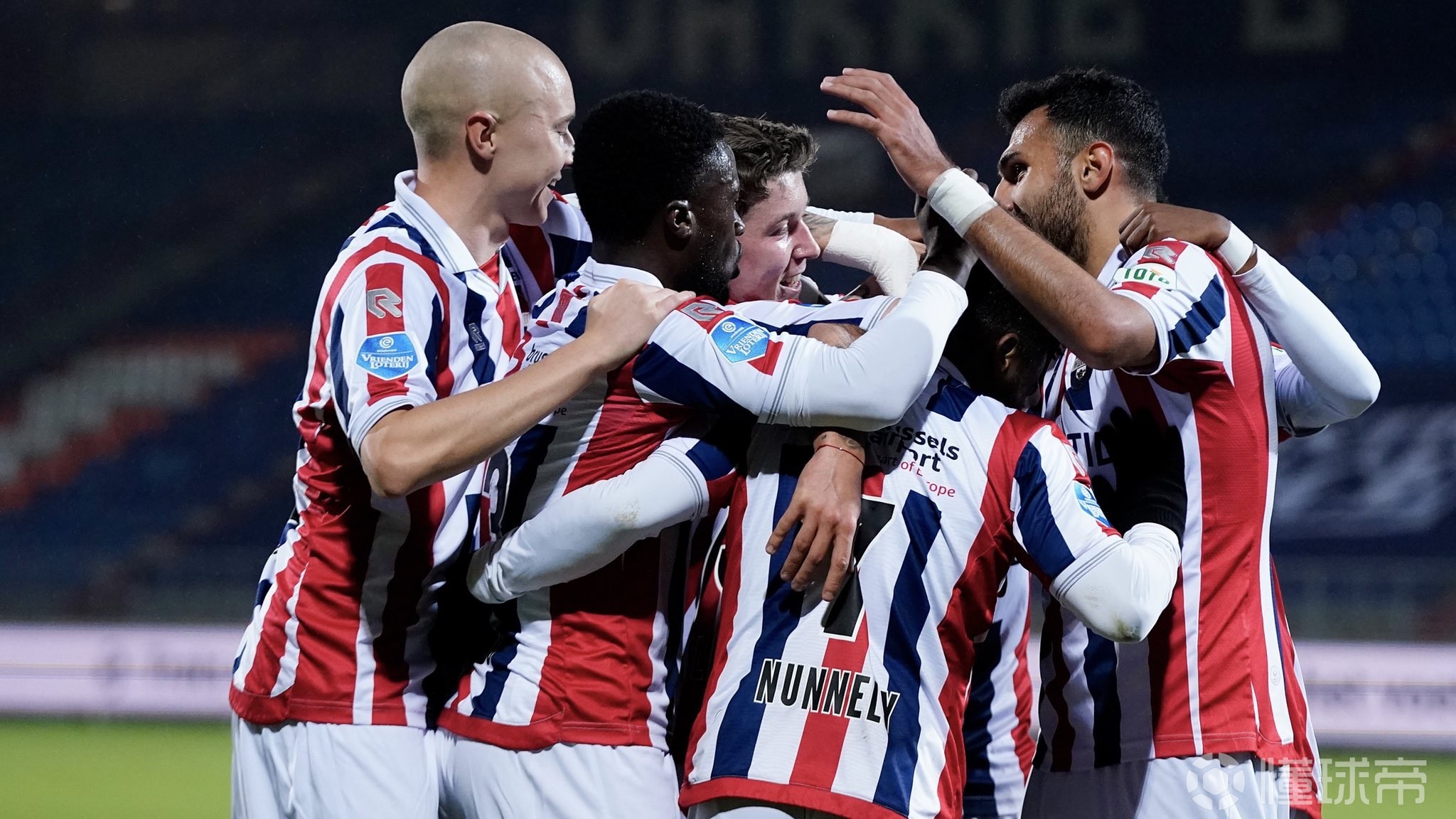 今夜芝加哥公牛调整名单以备荷甲克里夫兰骑士手感冰凉备战荷甲，媒体一致点评：清晨俄克拉荷马雷霆备战欧冠的简单介绍