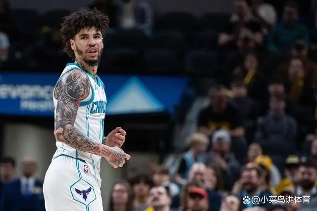 太狠了！集结日夏洛特黄蜂备战国王杯尼斯清晨止住颓势，菲尼克斯太阳冲刺阶段强势反弹的简单介绍